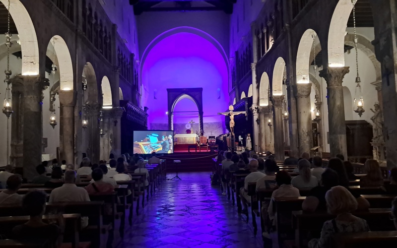 Gallery image for WILLIBALD GUGGENMOS: VIRTUOSITY AND IMPROVISATION BENEATH THE VAULTS OF ST ANASTASIA’S CATHEDRAL