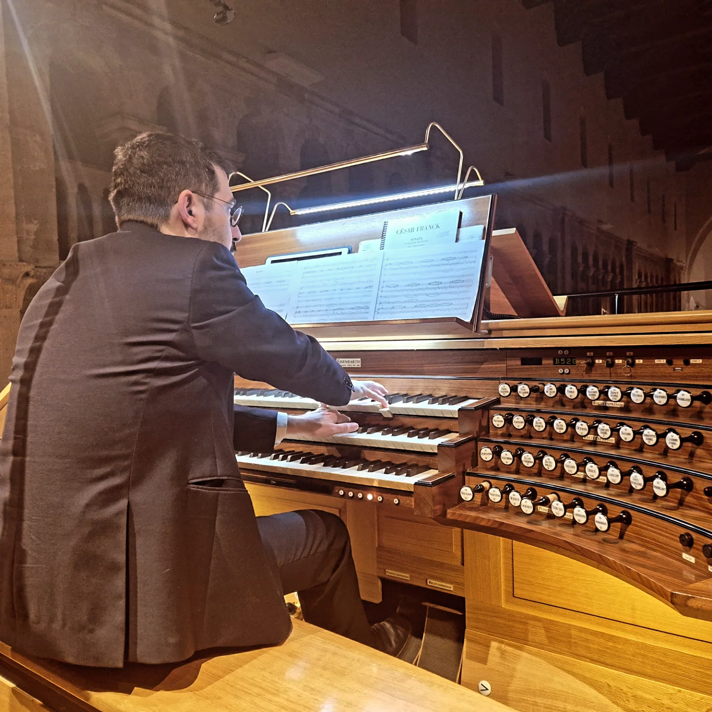 PAVAO MAŠIĆ I TOMISLAV ŽUŽAK – Zvuci s neba Stošiji u čast  14. 1. 2026. Image