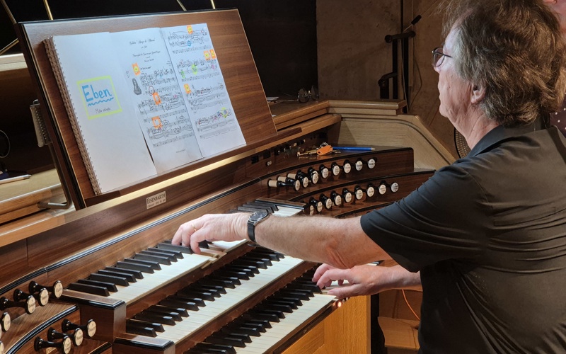 Gallery image for WILLIBALD GUGGENMOS: VIRTUOSITY AND IMPROVISATION BENEATH THE VAULTS OF ST ANASTASIA’S CATHEDRAL