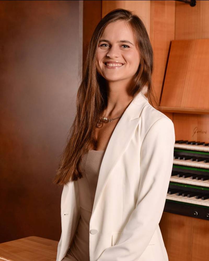 DARIIA LYTVISHKO