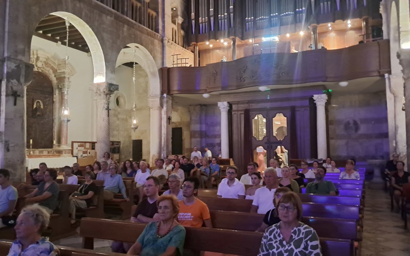 Gallery image for WILLIBALD GUGGENMOS: VIRTUOSITY AND IMPROVISATION BENEATH THE VAULTS OF ST ANASTASIA’S CATHEDRAL