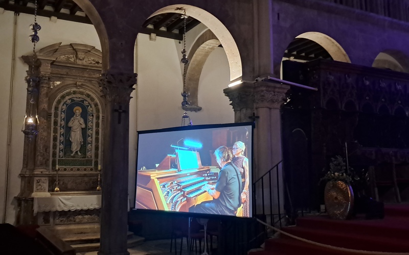 Gallery image for WILLIBALD GUGGENMOS: VIRTUOSITY AND IMPROVISATION BENEATH THE VAULTS OF ST ANASTASIA’S CATHEDRAL
