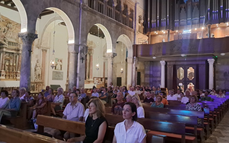 Gallery image for WILLIBALD GUGGENMOS: VIRTUOSITY AND IMPROVISATION BENEATH THE VAULTS OF ST ANASTASIA’S CATHEDRAL