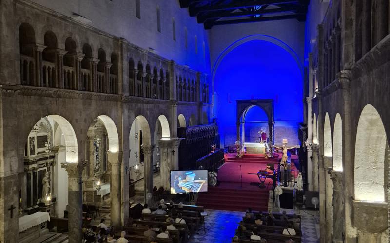 Gallery image for SHIN-YOUNG LEE DELIGHTS THE AUDIENCE WITH A SOLO RECITAL AT ST. ANASTASIA’S CATHEDRAL IN ZADAR