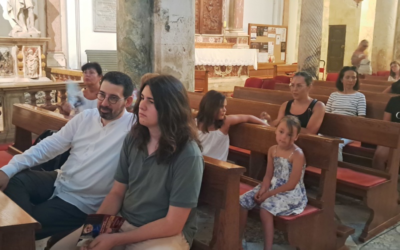 Gallery image for Sophie-Véronique Cauchefer-Choplin: Organist of the Great Organ of Saint-Sulpice Church in Paris Performed at St. Anastasia's Cathedral