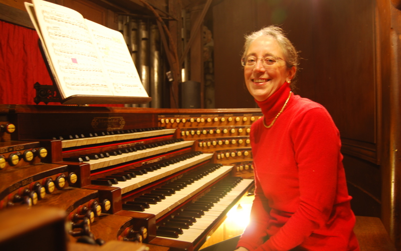 Gallery image for SOPHIE-VERONIQUE CAUCHEFER-CHOPLIN - ORGULJAŠICA VELIKIH ORGULJA CRKVE SAINT SULPICE IZ PARIZA NASTUPA 30. 6. 2026. U KATEDRALI SV. STOŠIJE 